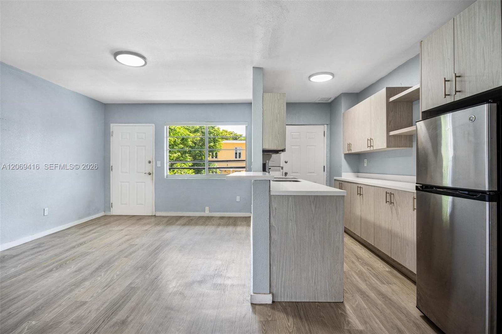 1135 8th Street 8, Miami Beach, FL 33139 photo 8
