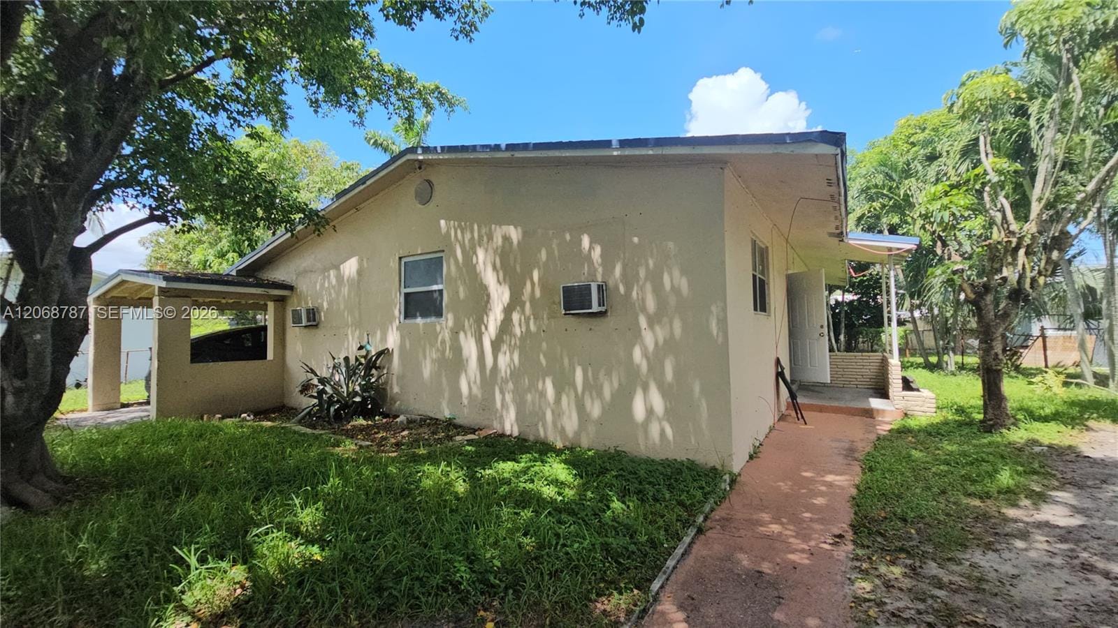 3451 NW 2nd Street, Lauderhill, FL 33311