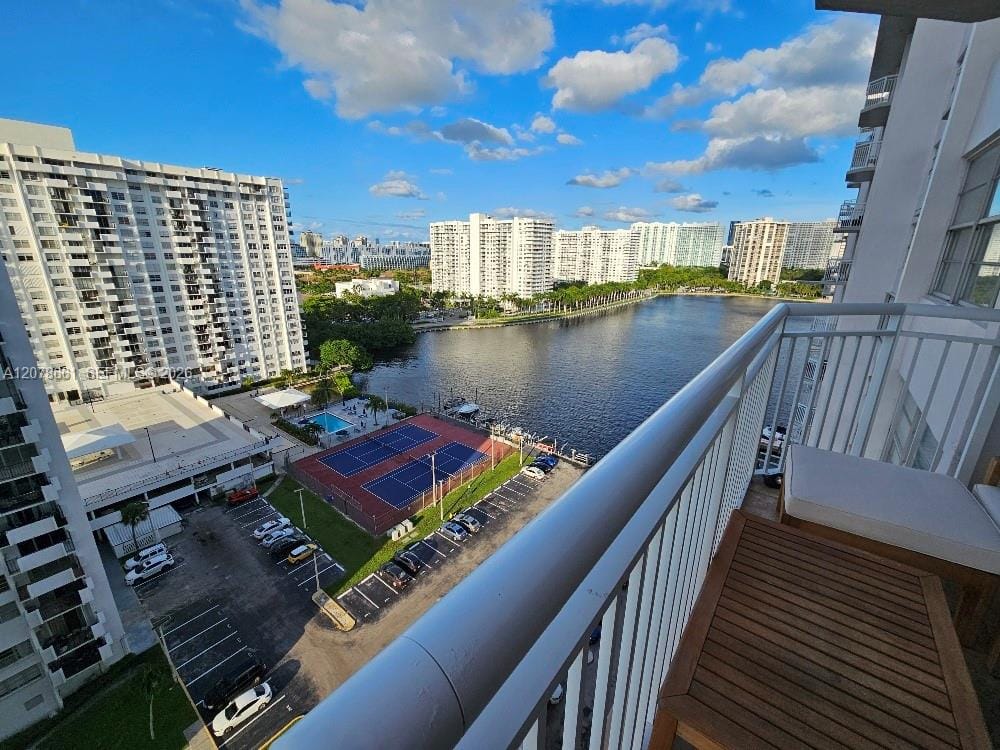 18061 Biscayne Boulevard 1602, Aventura, FL 33160 photo 14