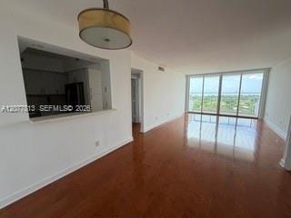 5600 Collins Avenue 15J, Miami Beach, FL 33140