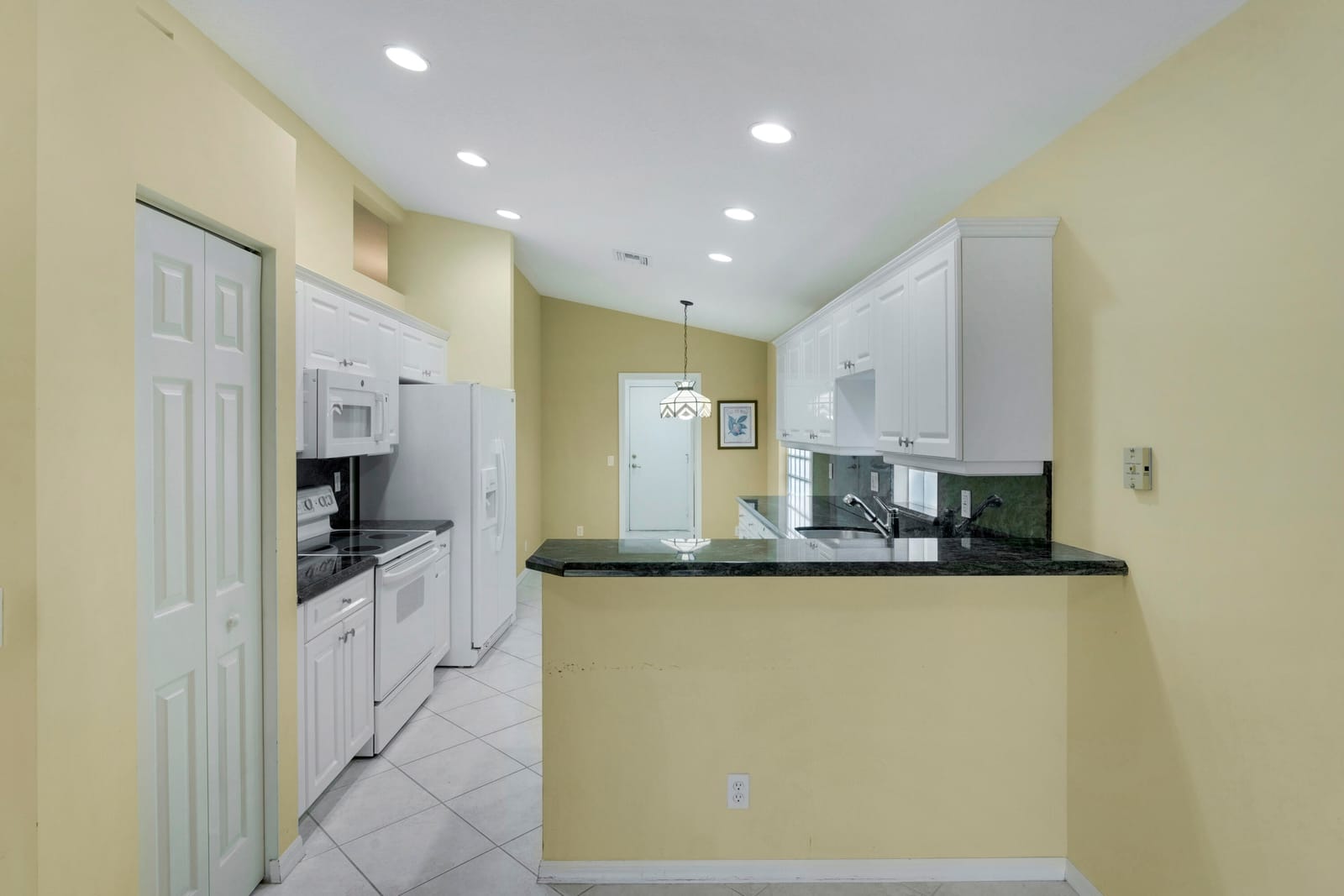 6806 Rienzo Street, Lake Worth, FL 33467 photo 15