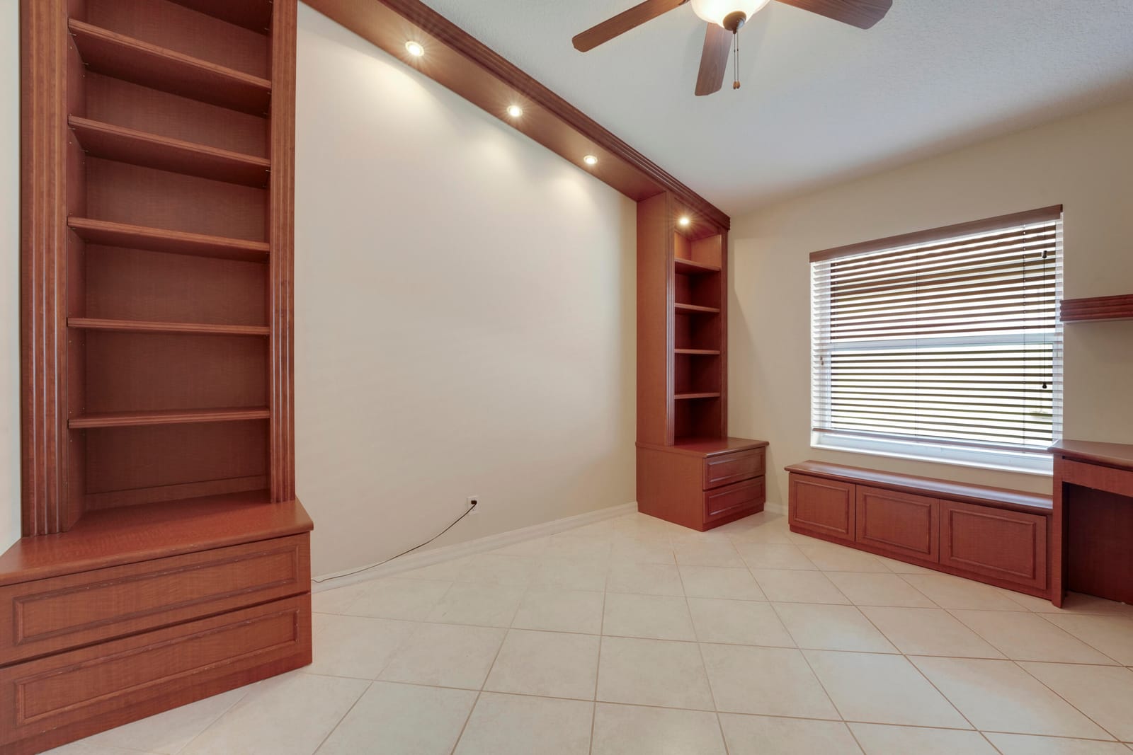 6806 Rienzo Street, Lake Worth, FL 33467 photo 27