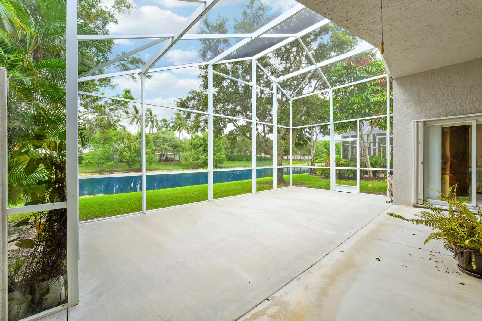 6806 Rienzo Street, Lake Worth, FL 33467 photo 30