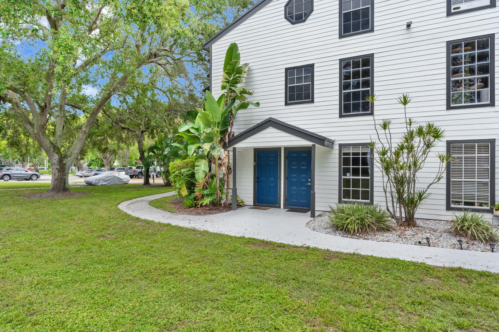 5063 HEATHERHILL Lane 60 — photo 2