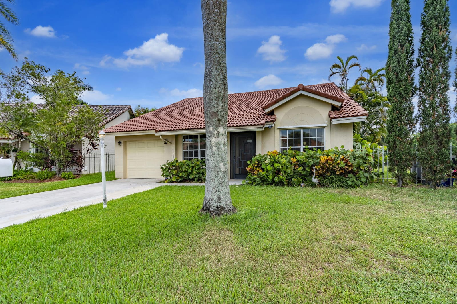 11140 LAKEAIRE Circle, Boca Raton, FL 33498 photo 13