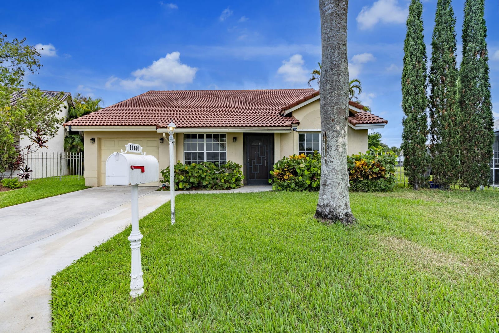 11140 LAKEAIRE Circle, Boca Raton, FL 33498 photo 14