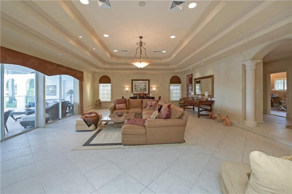4903 WOODLANDS Boulevard — photo 4