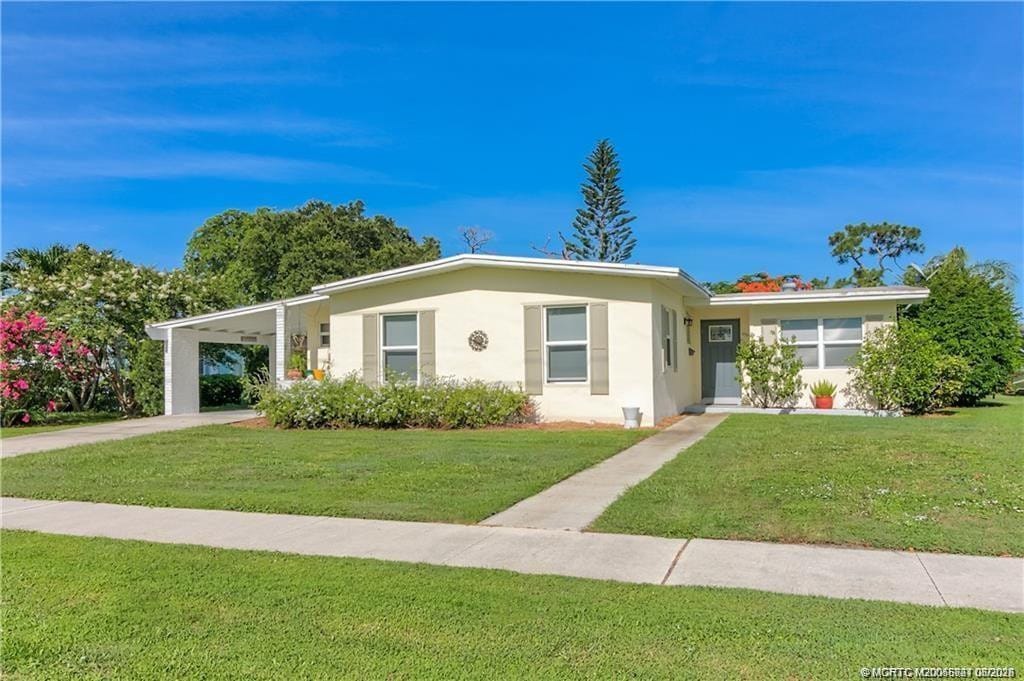 2951 SE Morningside Boulevard, Port St. Lucie, FL 34952 - photo 1 of 24