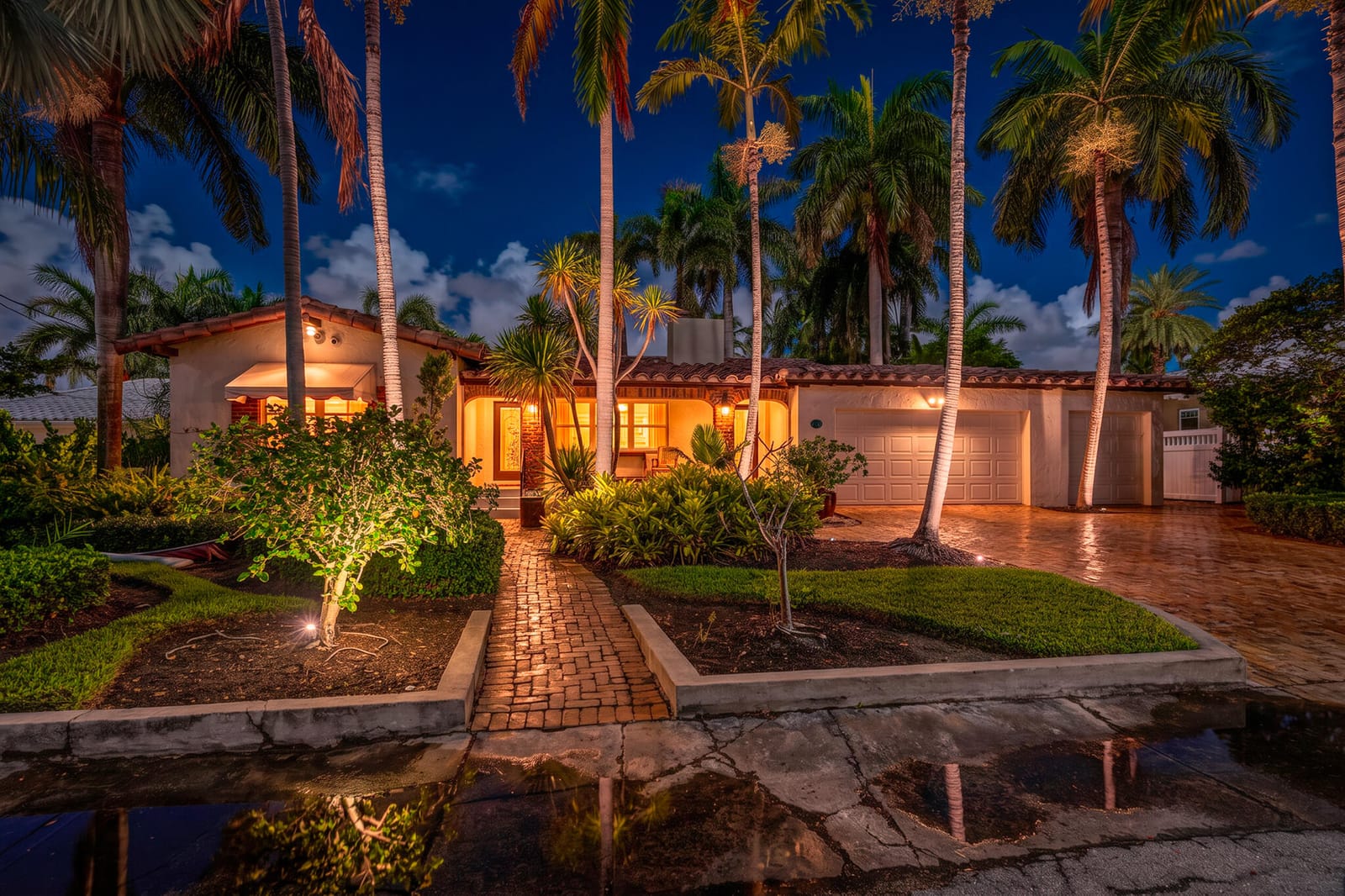 627 Solar Isle Drive — photo 3