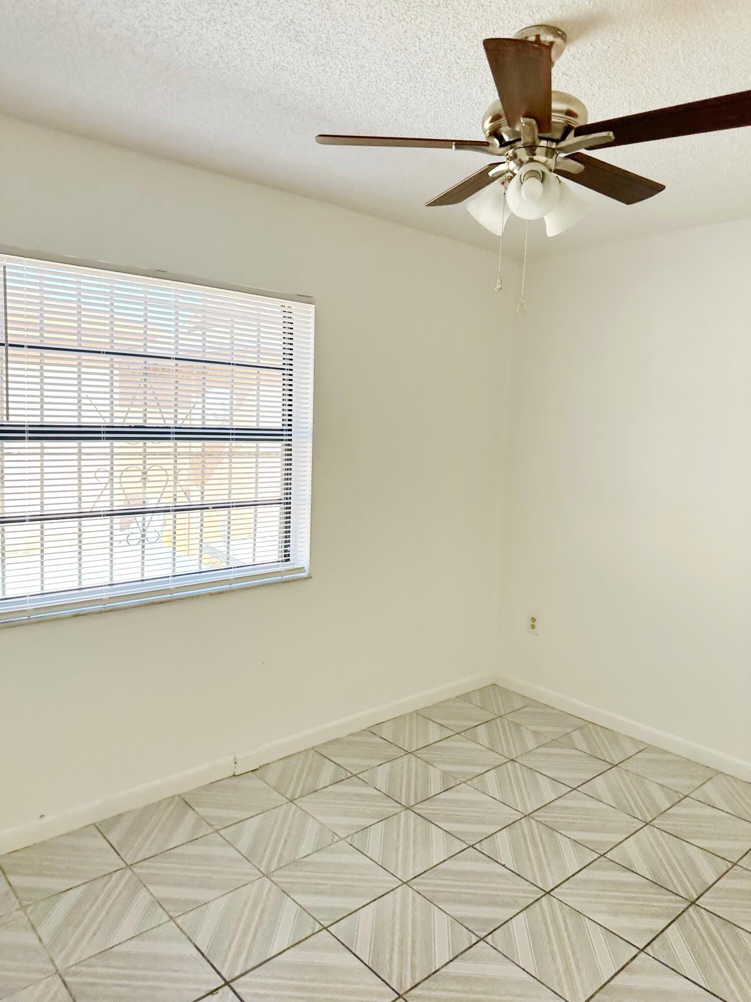 1701 W 42ND Place 43, Hialeah, FL 33012 photo 16