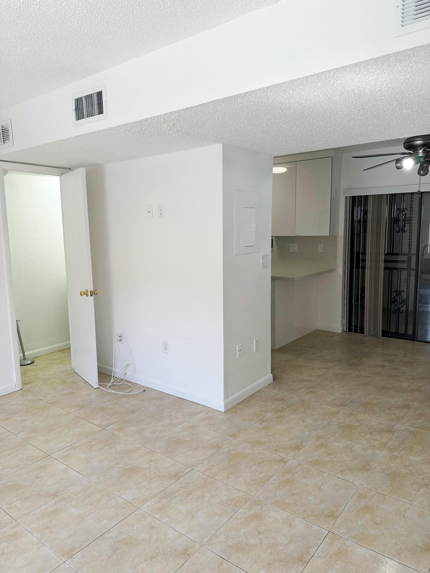 1701 W 42ND Place 43, Hialeah, FL 33012 photo 28