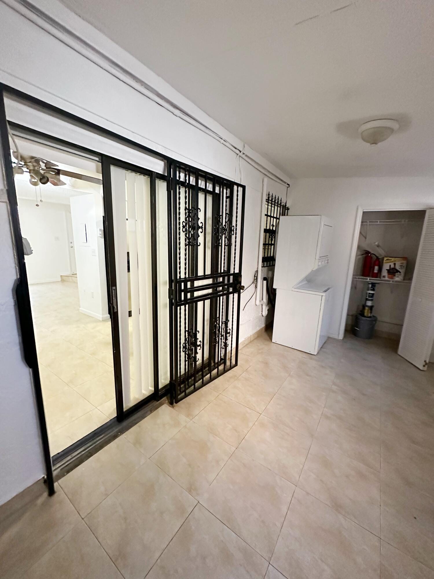 1701 W 42ND Place 43, Hialeah, FL 33012 photo 29