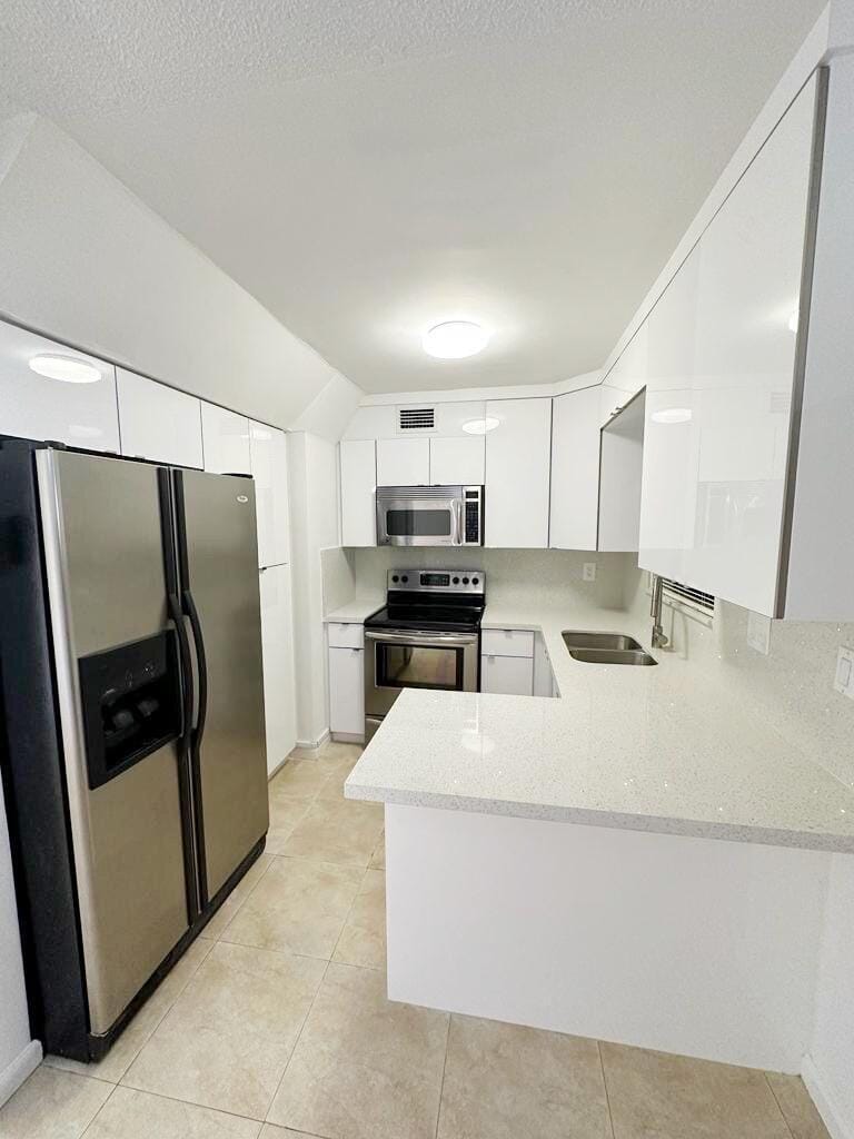 1701 W 42ND Place 43, Hialeah, FL 33012 photo 5