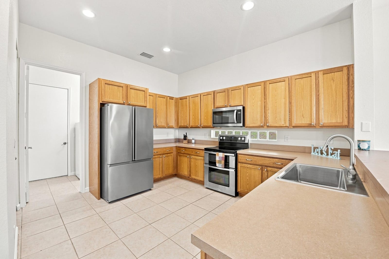 23 COUNTRY LAKE Circle — photo 10