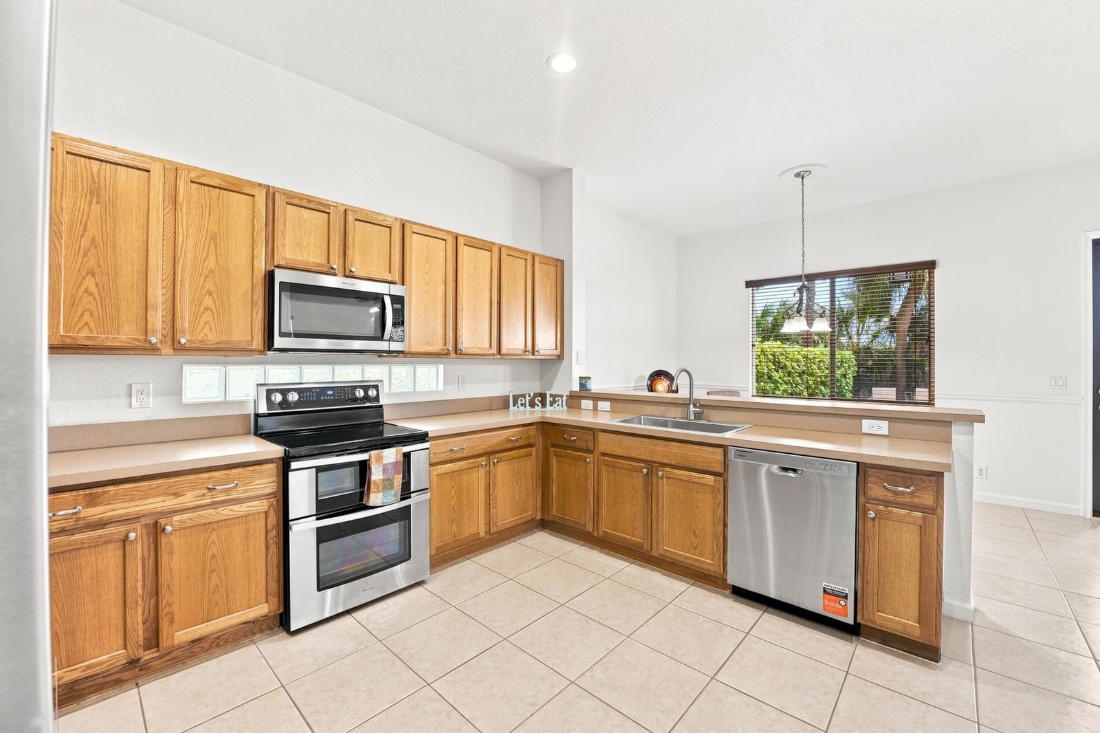 23 COUNTRY LAKE Circle — photo 12