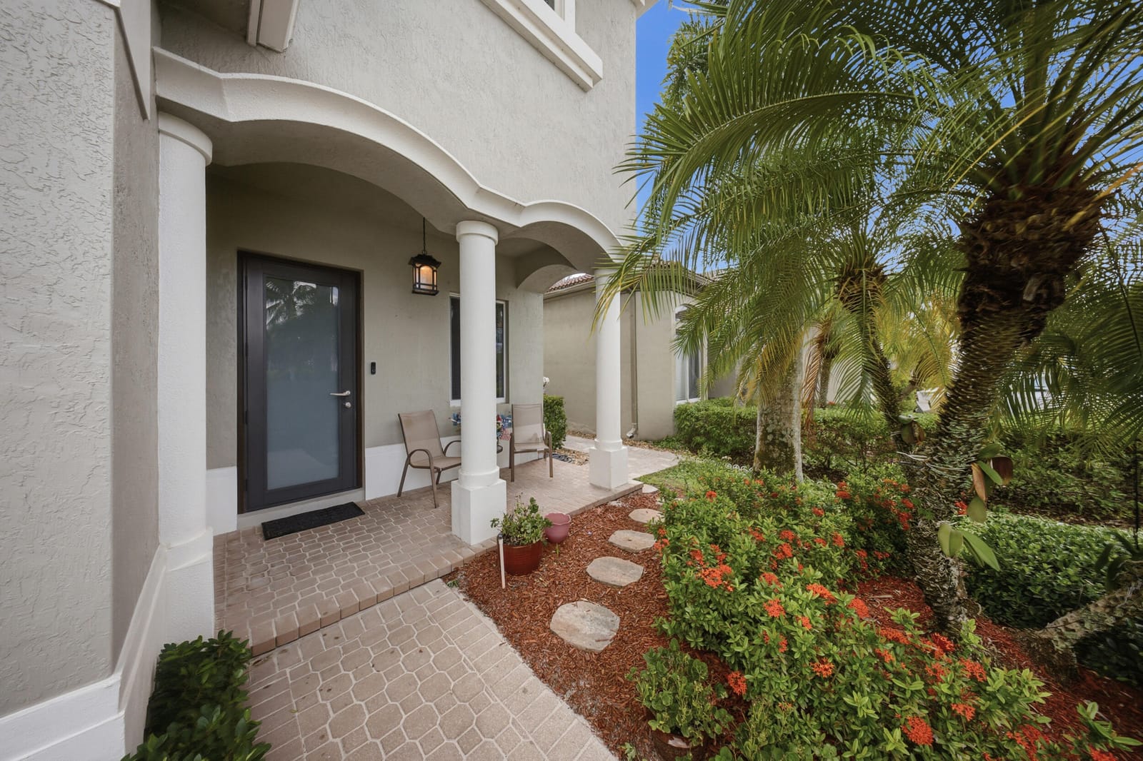 23 COUNTRY LAKE Circle — photo 3