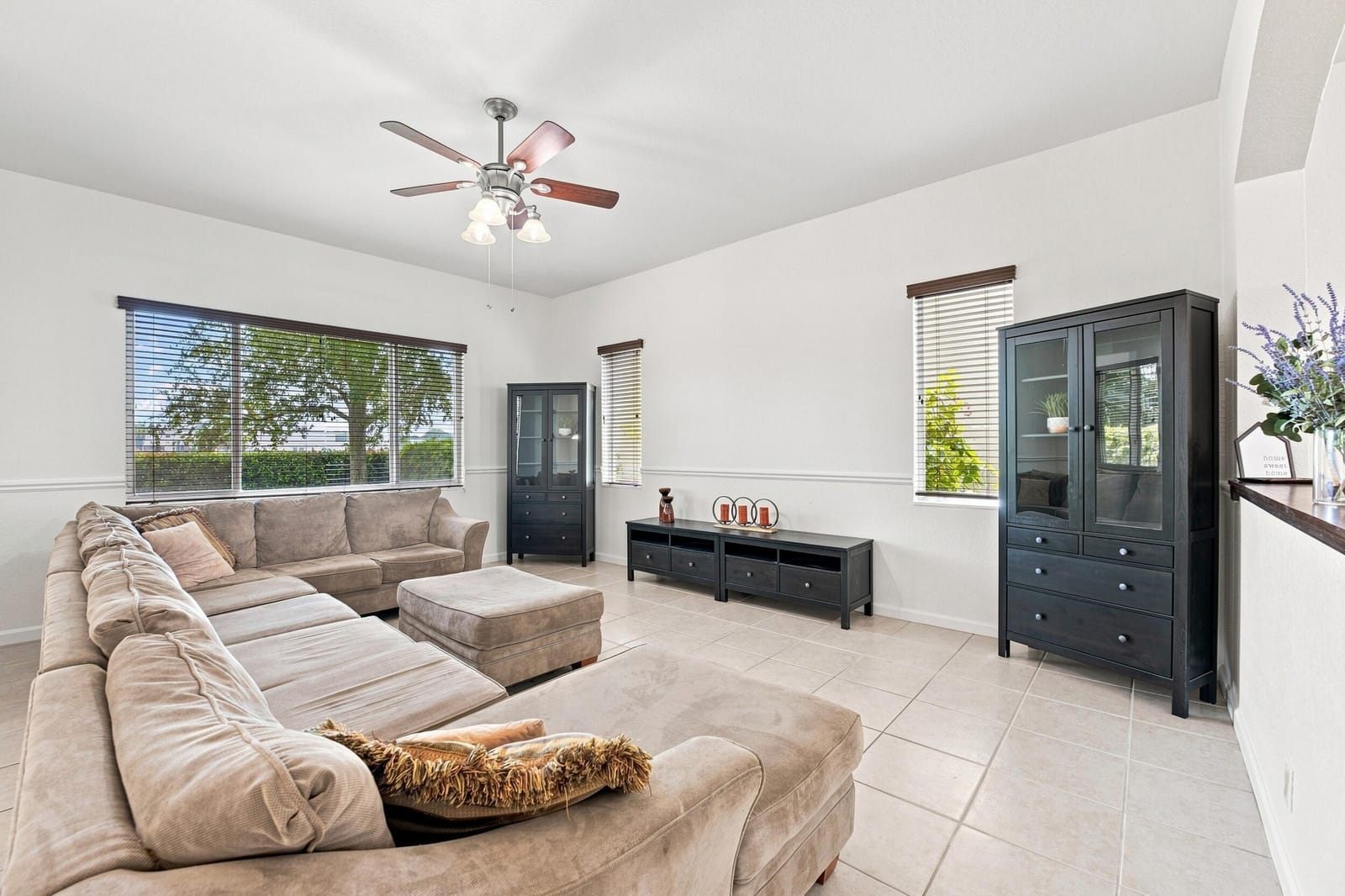 23 COUNTRY LAKE Circle — photo 8