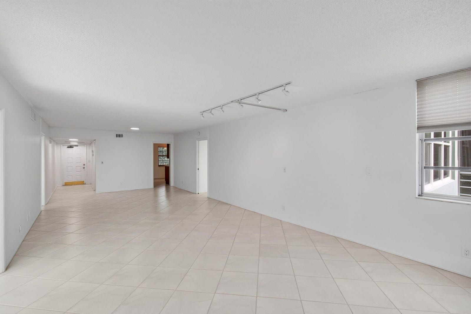 802 CYPRESS GROVE Lane 309, Pompano Beach, FL 33069 photo 16