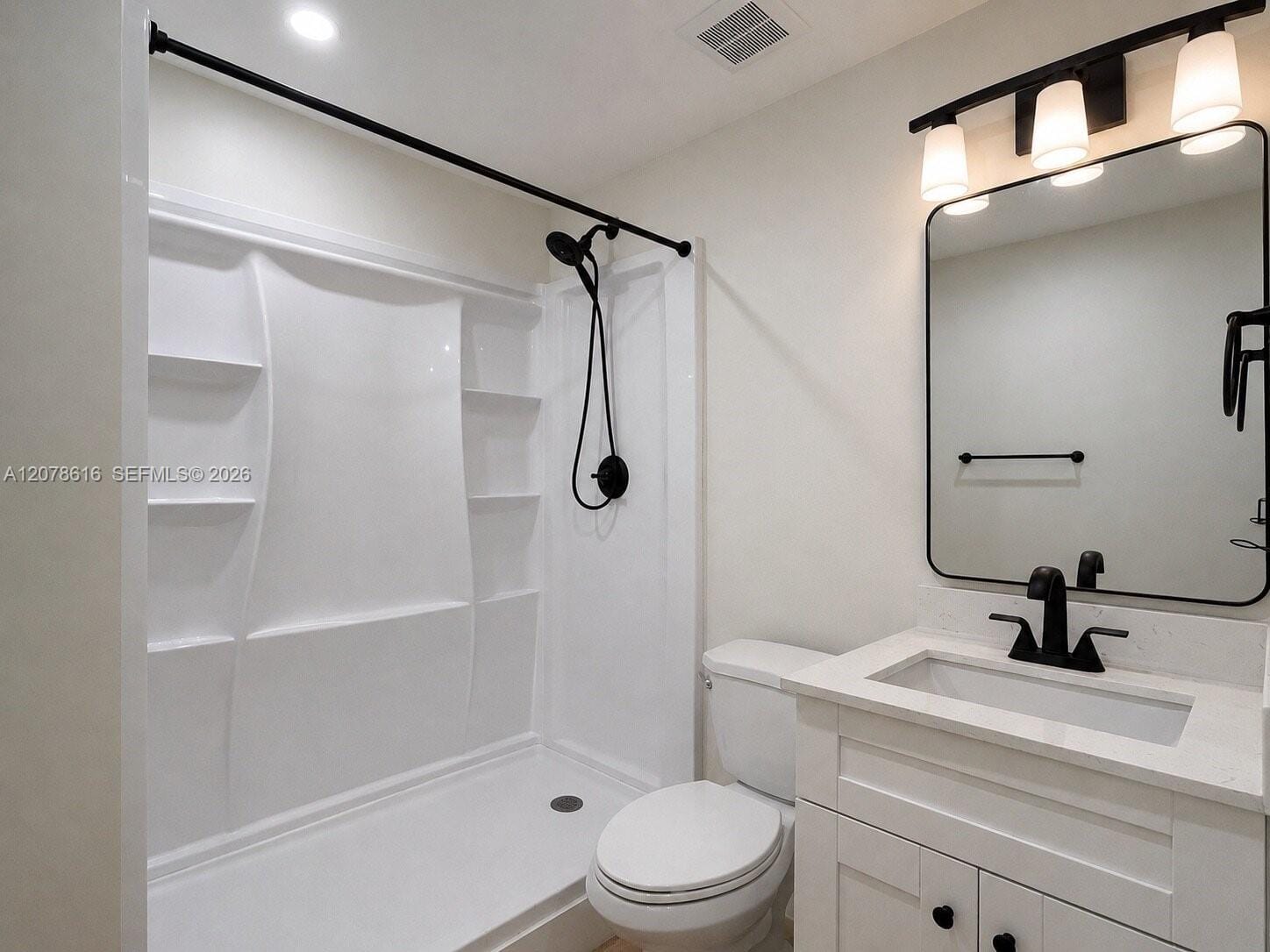 2510 Scott Street 2 — photo 10