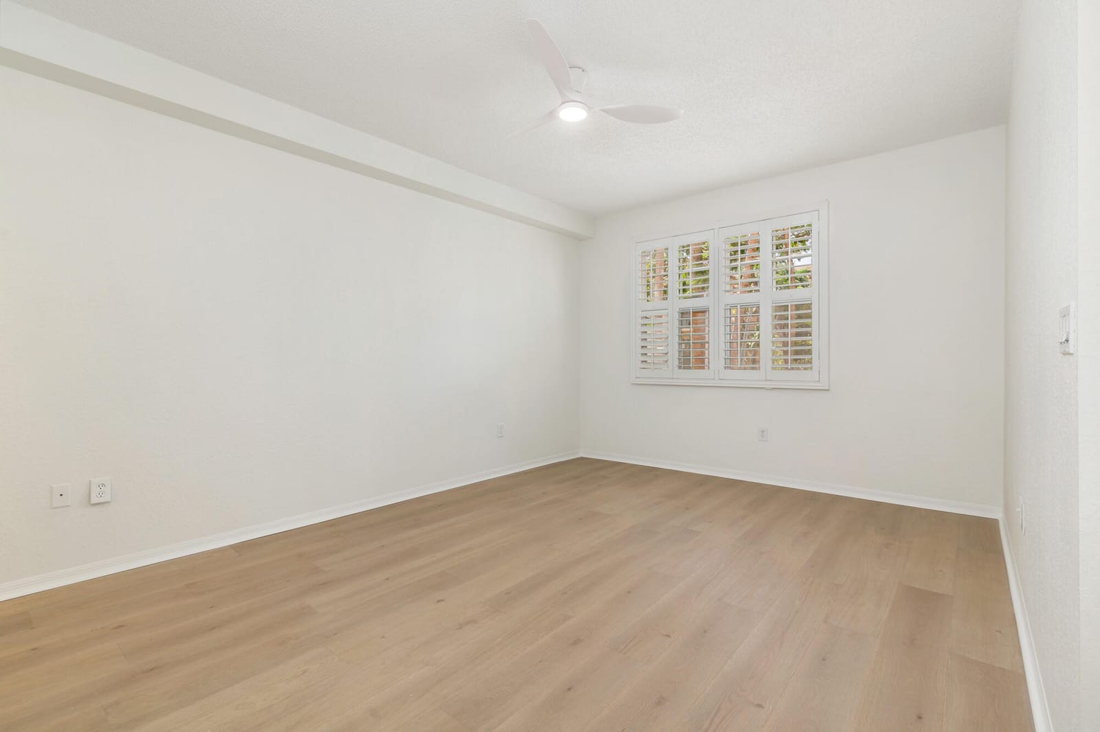 1805 N FLAGLER Drive 206 — photo 11
