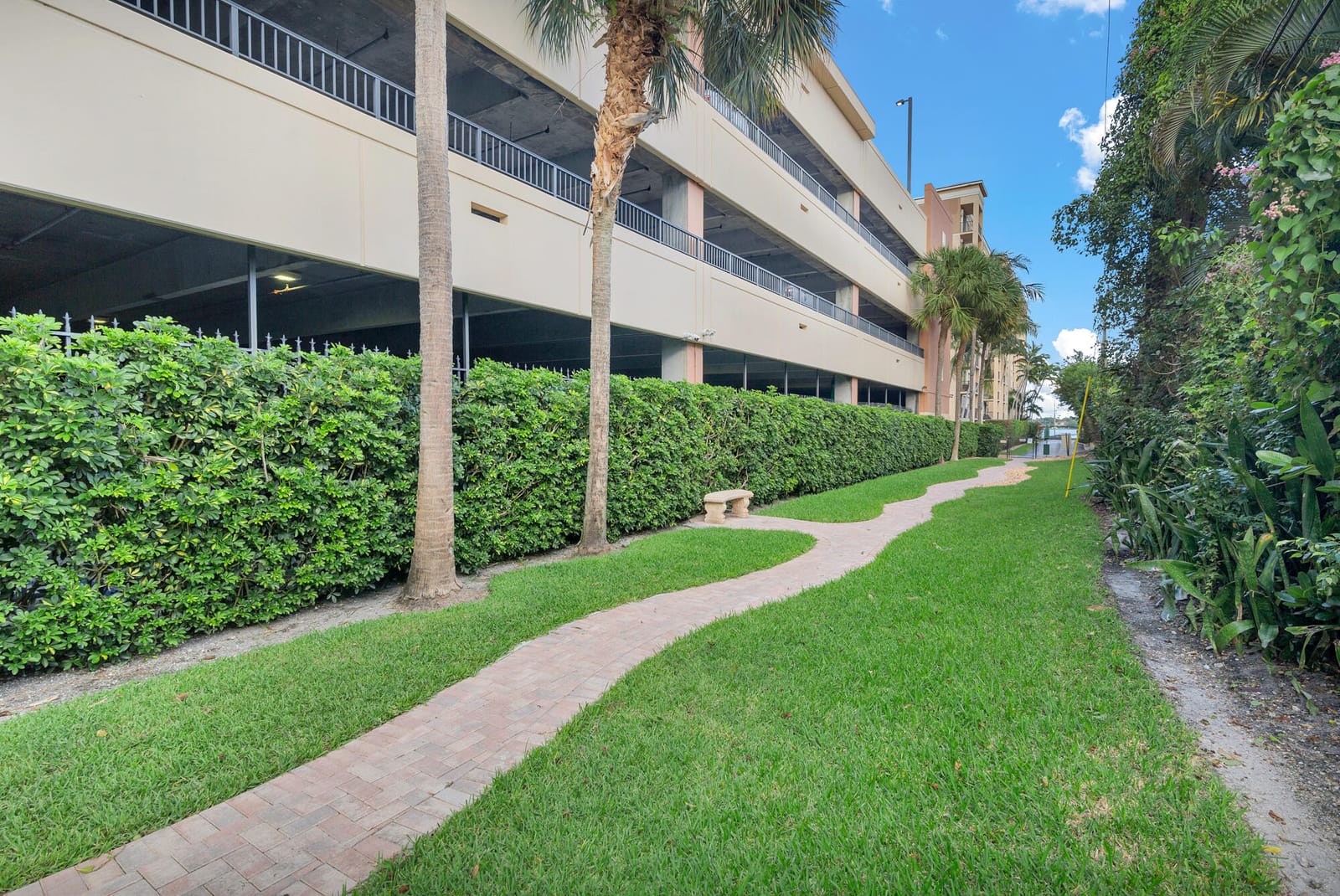 1805 N FLAGLER Drive 206, West Palm Beach, FL 33407 photo 23