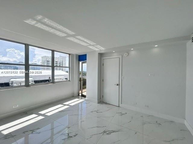 6039 Collins Avenue CU -1033 — photo 9