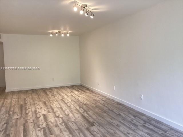 1501 NE 191st Street C212 — photo 5