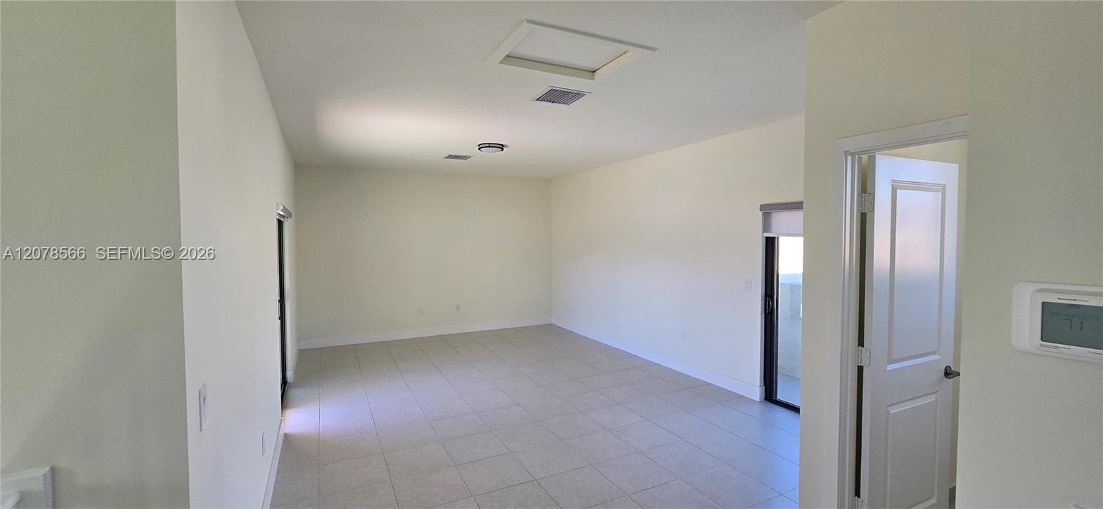 4242 NW 82nd Avenue — photo 5