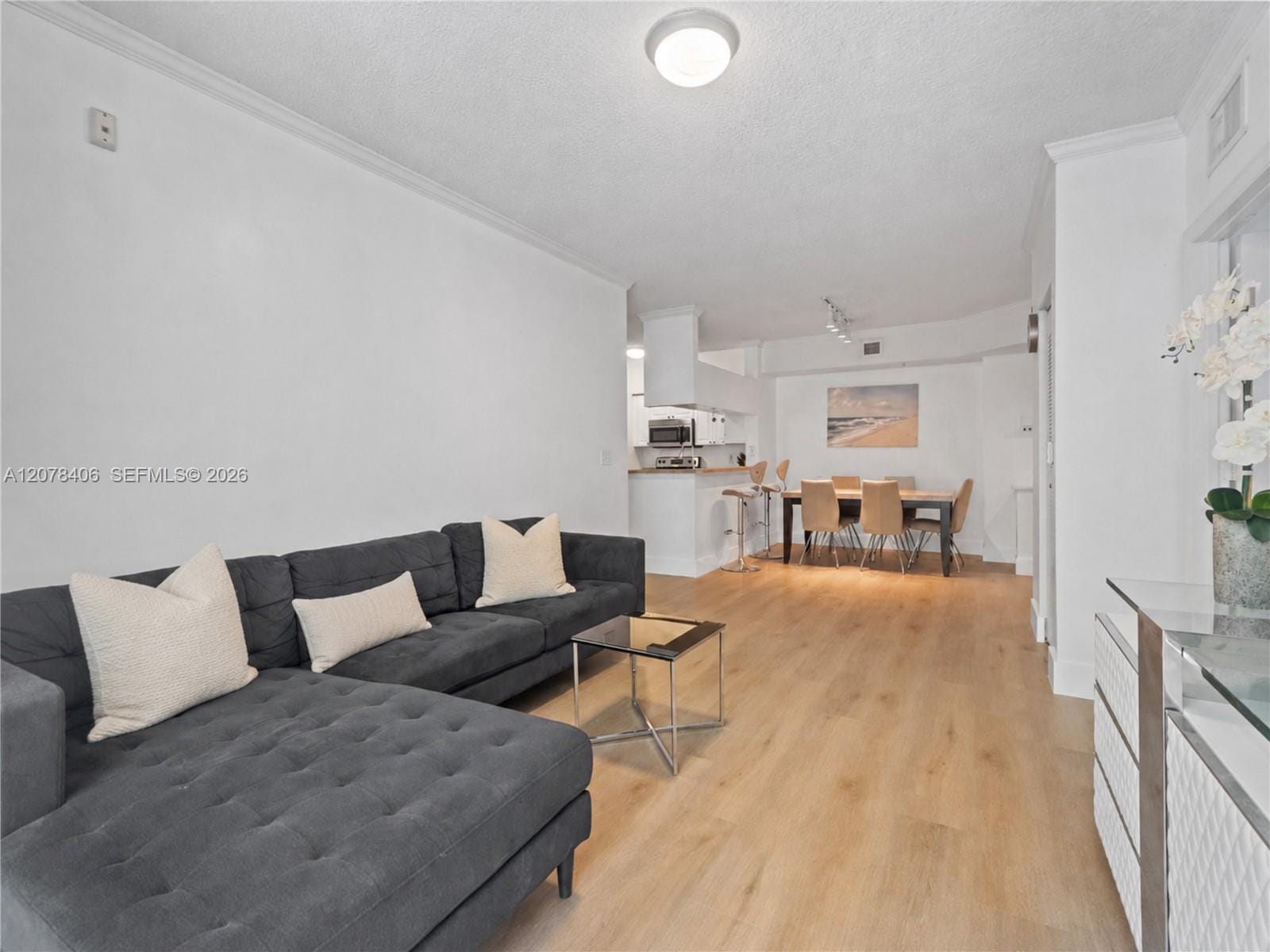 17145 N Bay Road 4311 — photo 5