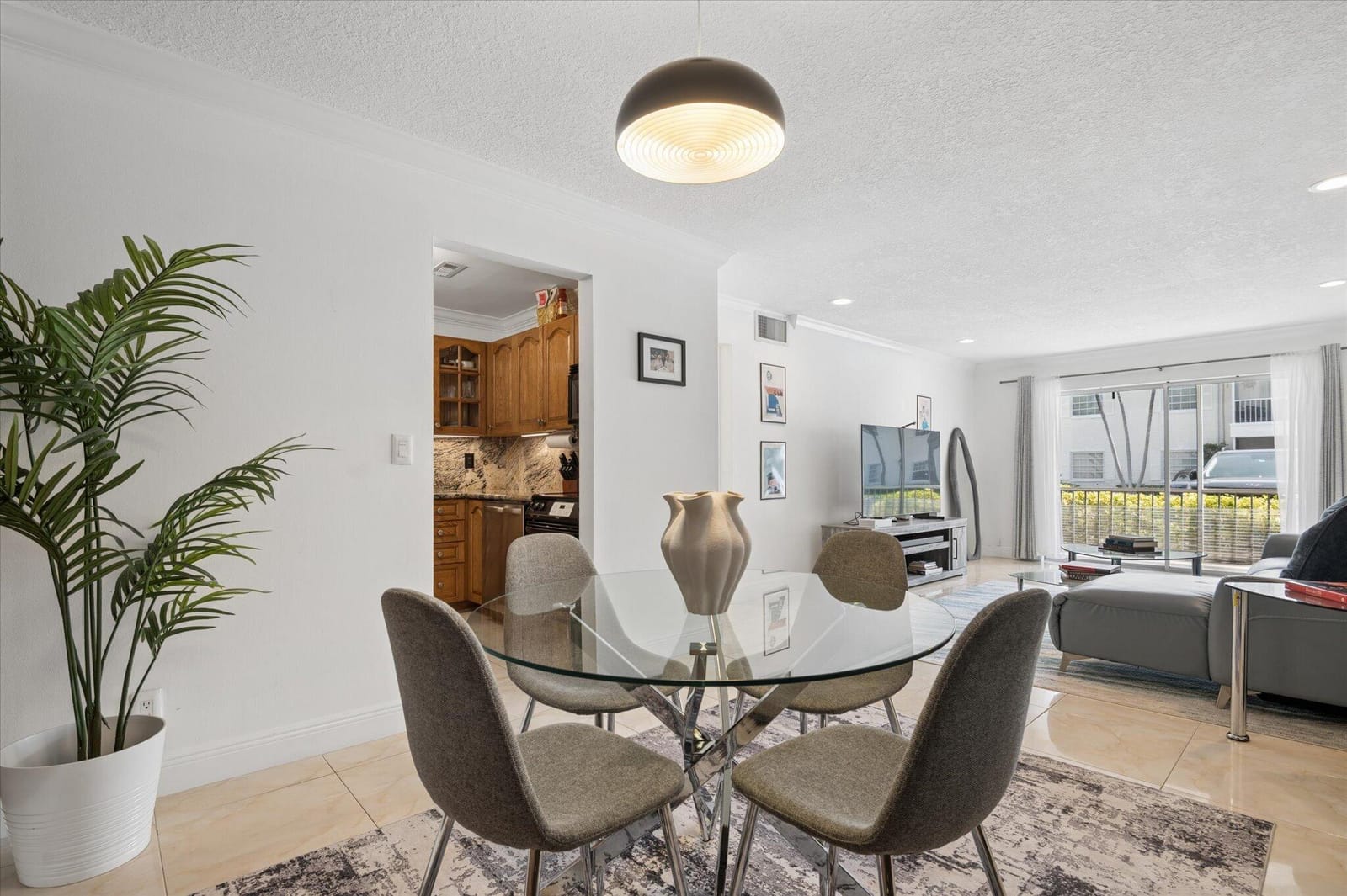 6287 BAY CLUB Drive 2 — photo 3