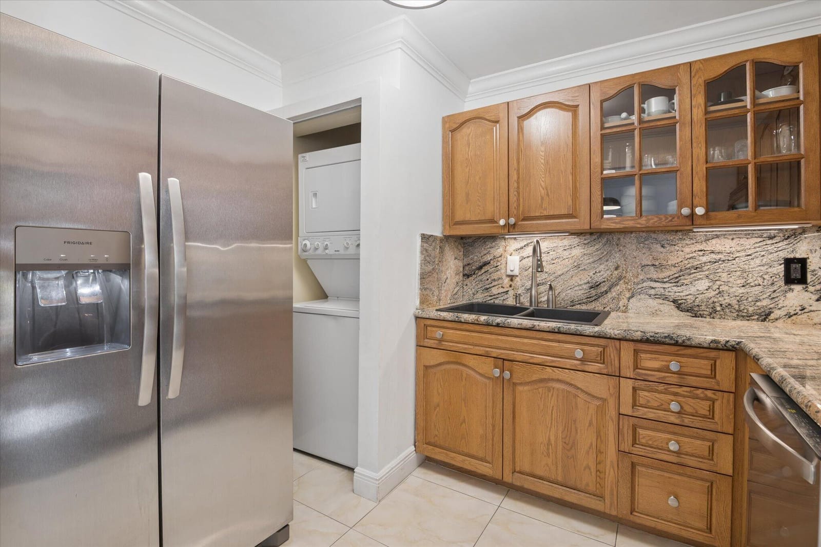 6287 BAY CLUB Drive 2 — photo 4