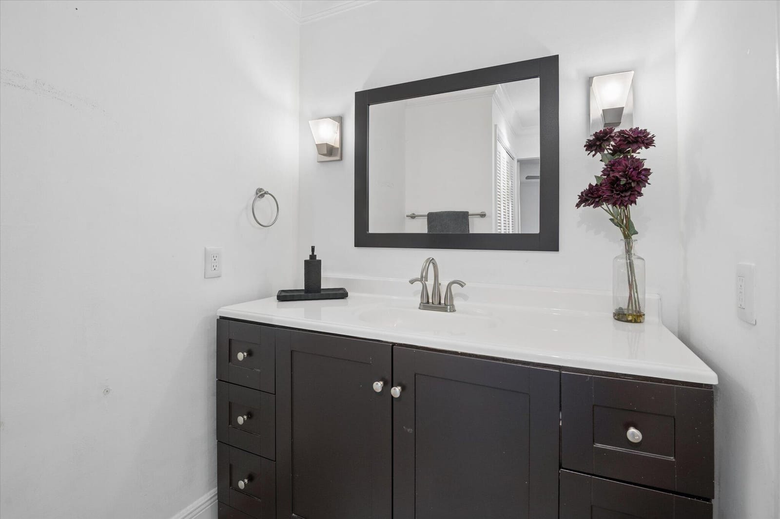 6287 BAY CLUB Drive 2 — photo 10