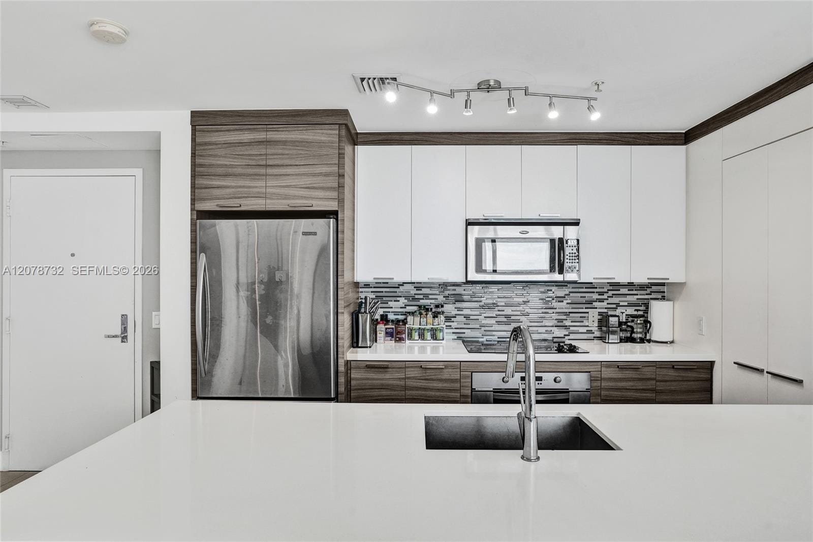 300 S Biscayne Boulevard T-1816, Miami, FL 33131 photo 13