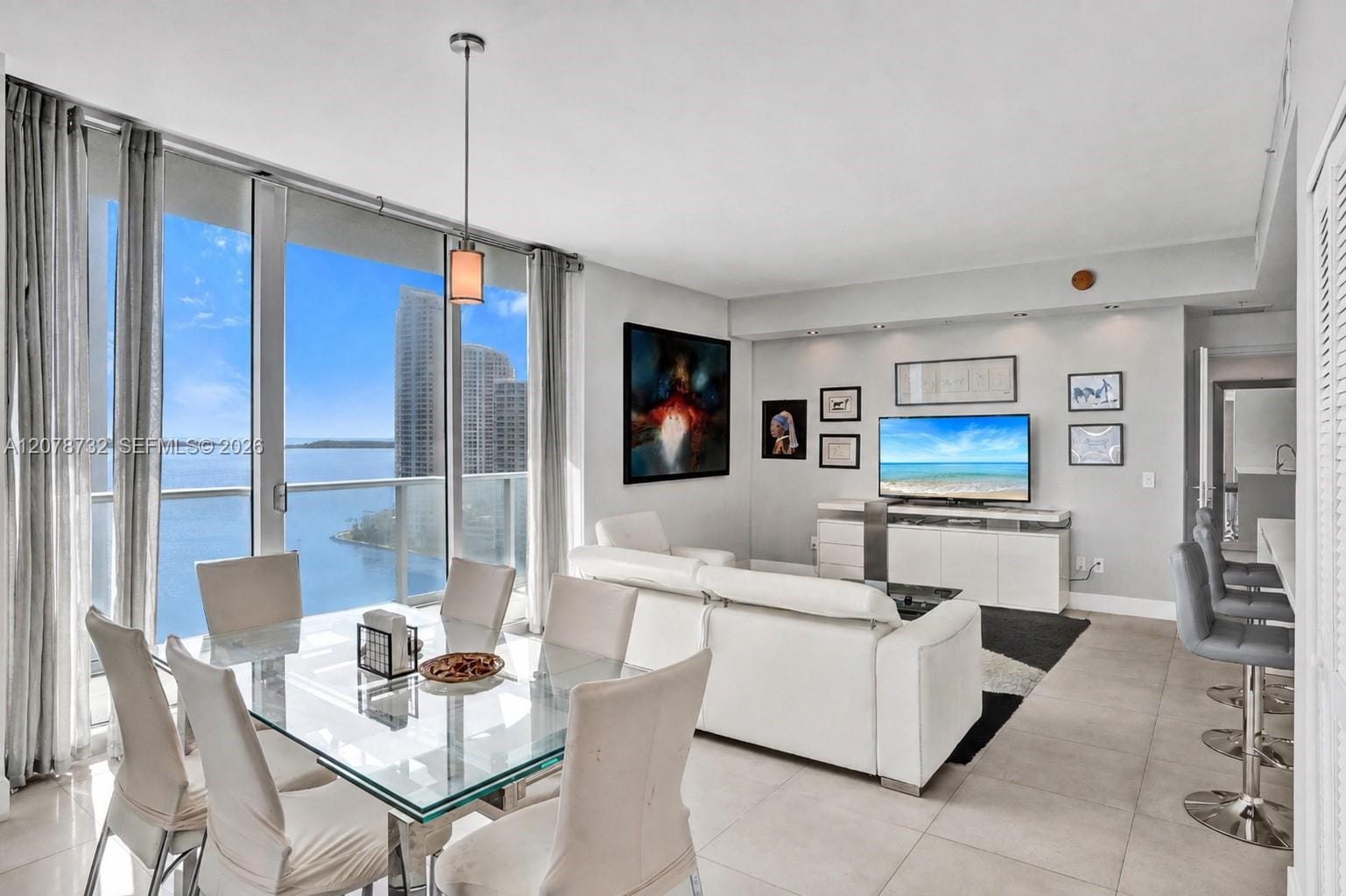 300 S Biscayne Boulevard T-1816 — photo 3