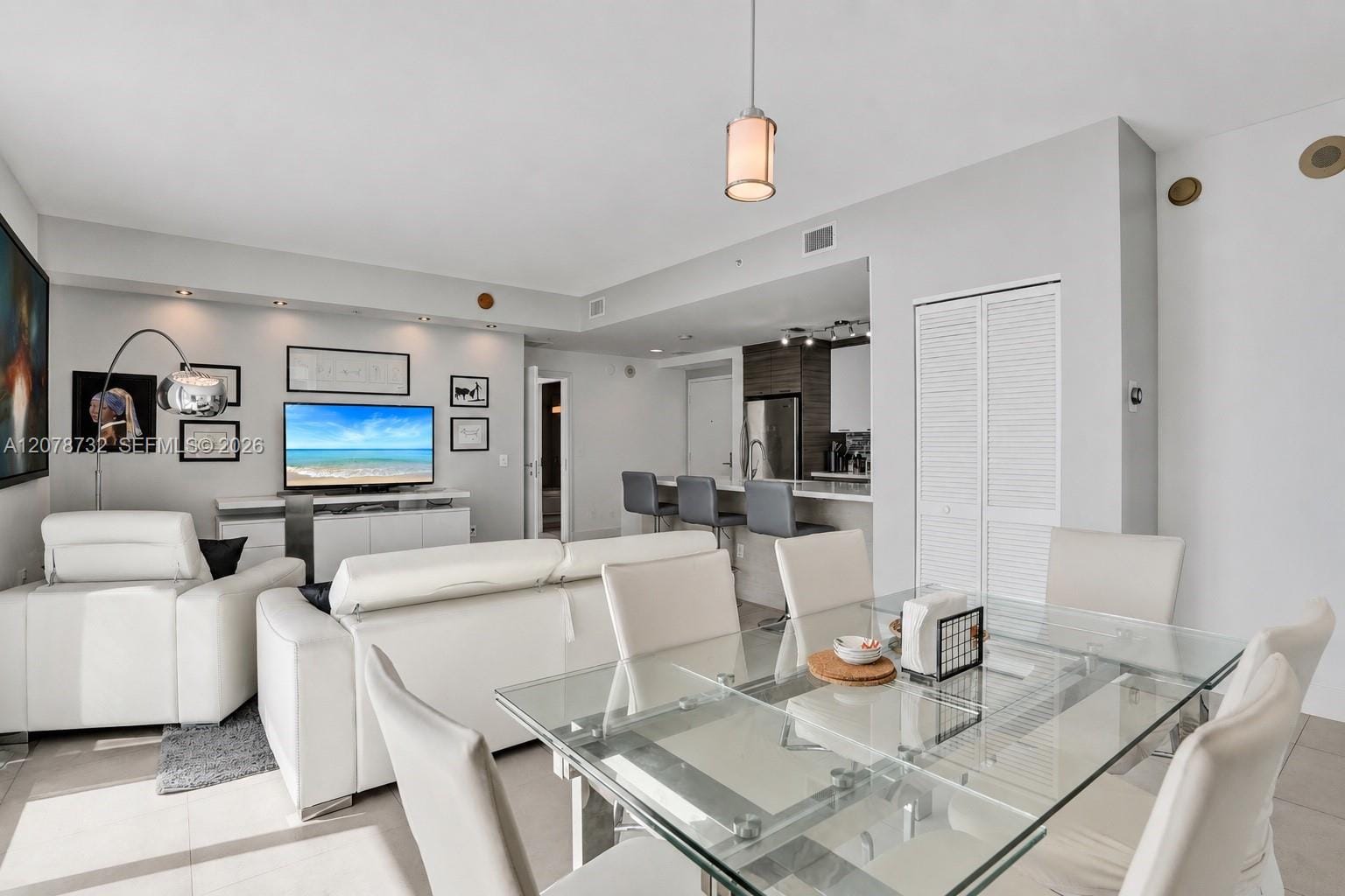 300 S Biscayne Boulevard T-1816 — photo 8