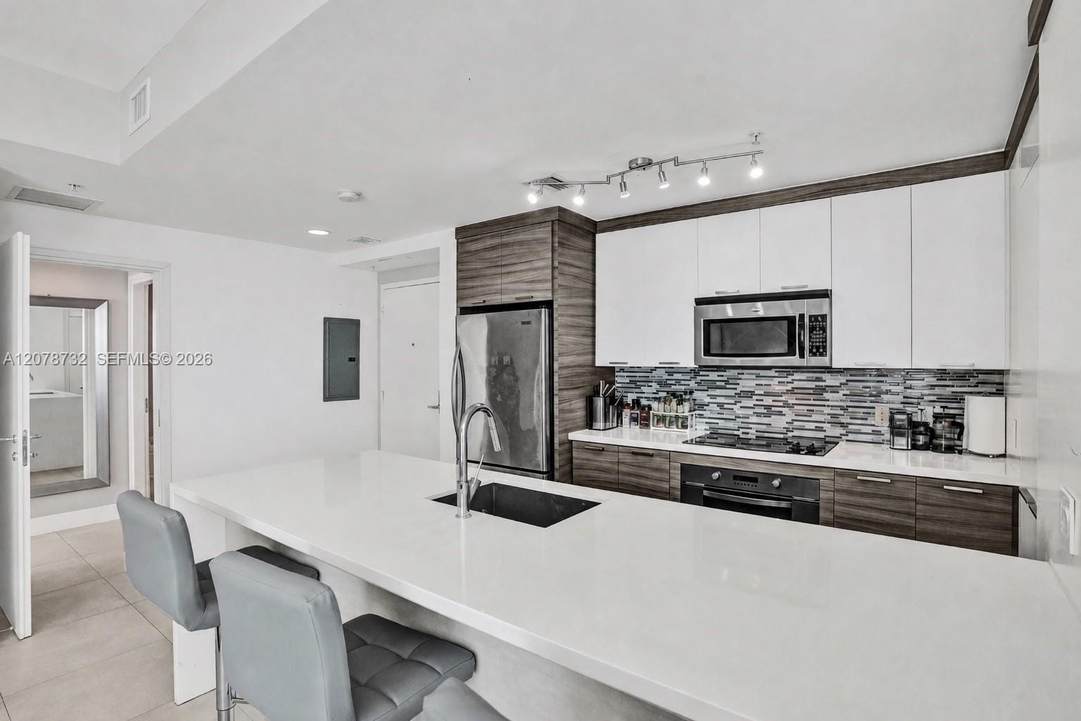 300 S Biscayne Boulevard T-1816 — photo 10