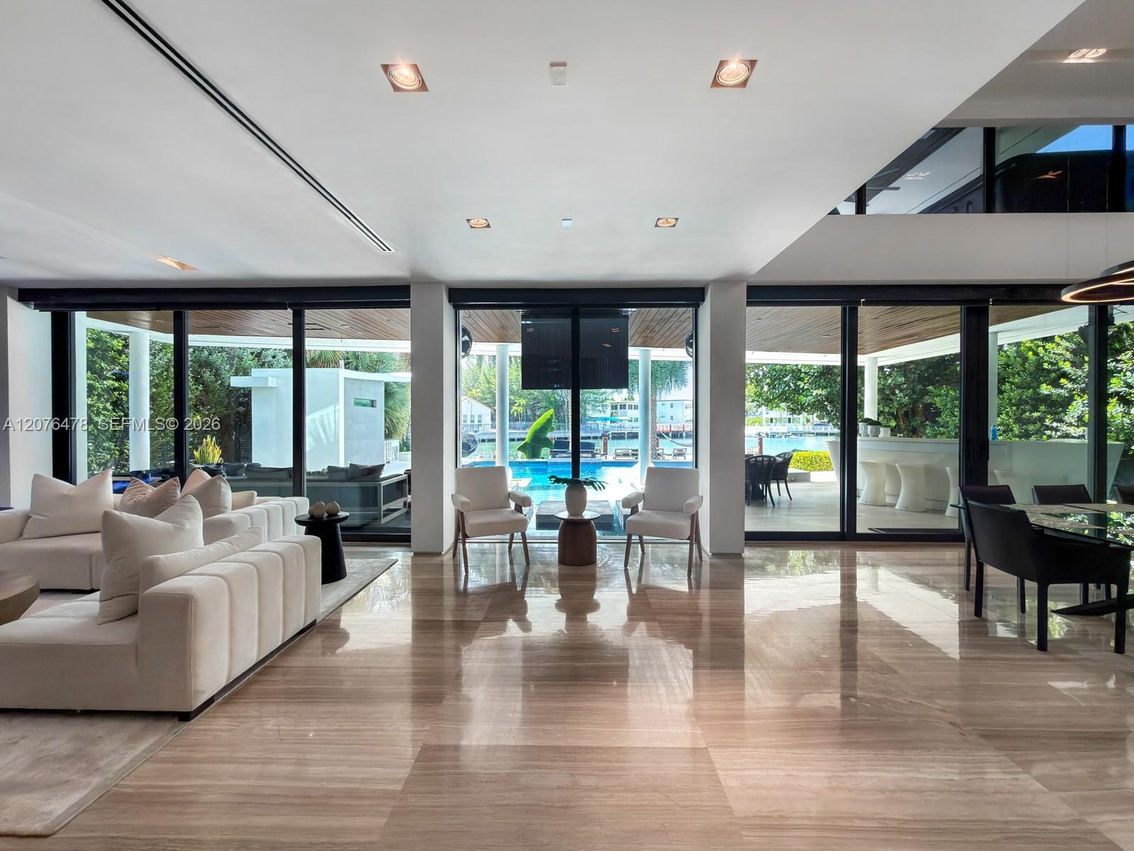 528 Lakeview Court, Miami Beach, FL 33140 photo 15
