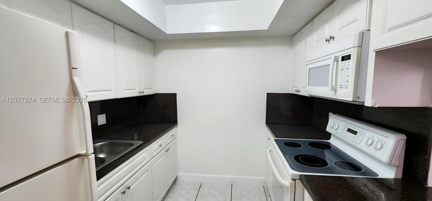 1885 NE 121st Street 16 — photo 12