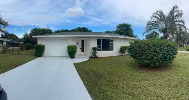 920 NW 3RD Street, Boynton Beach, FL 33435