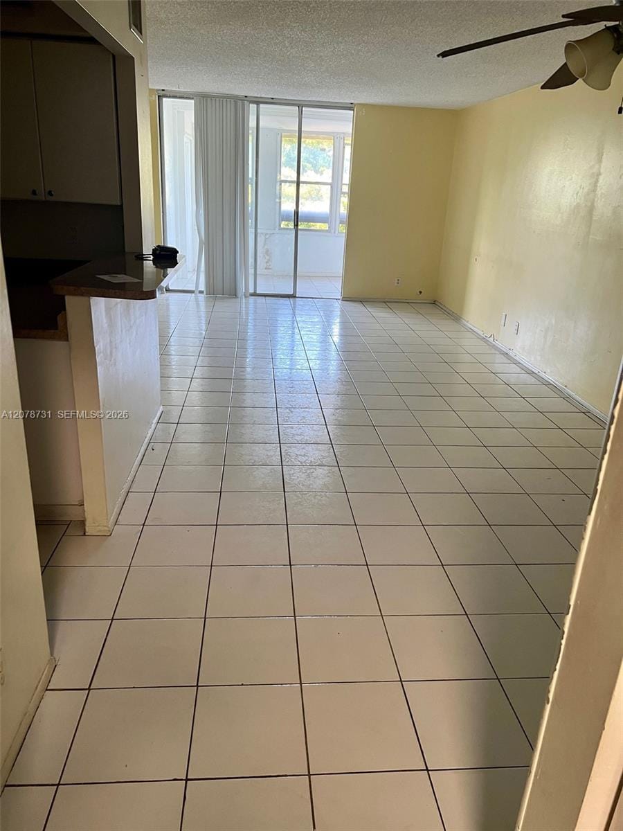 2017 NW 46th Avenue A408 — photo 2