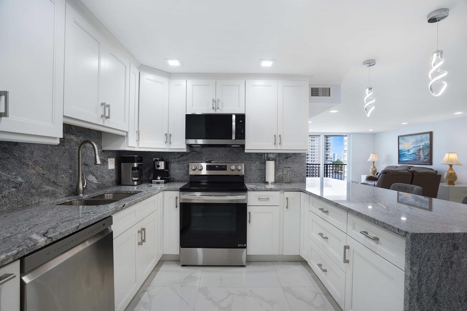 1501 S Ocean Drive Apt 905, Hollywood, FL 33019