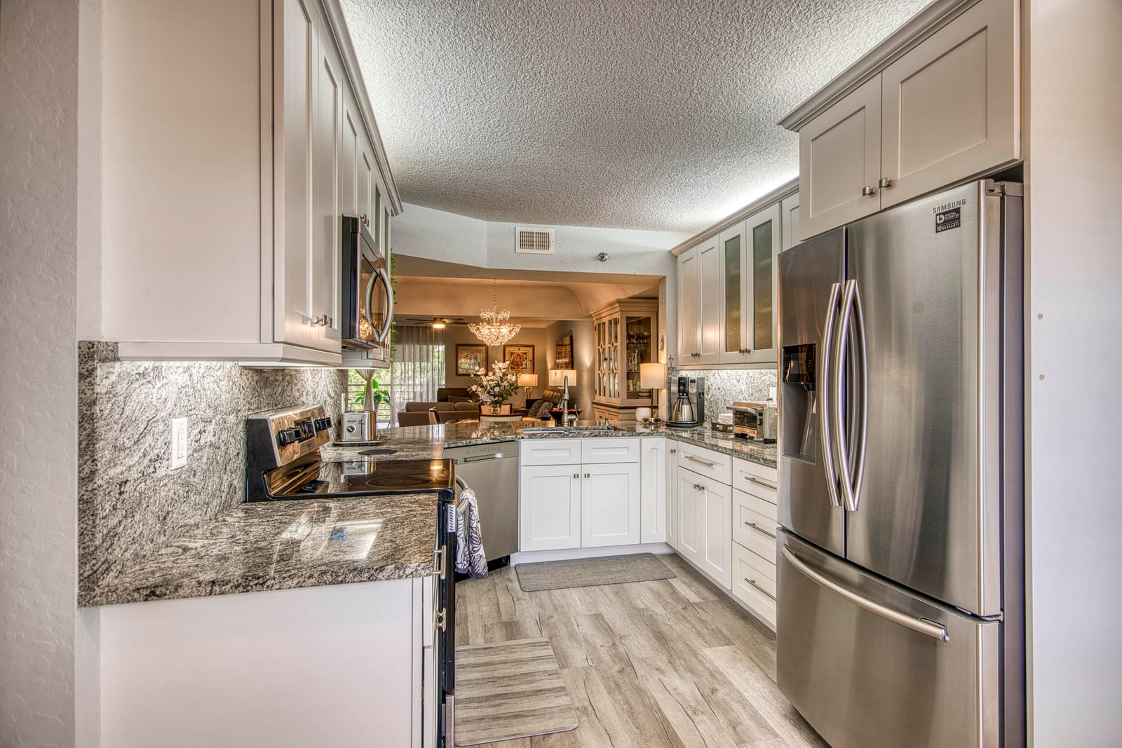 9170 SW 14th Street 4508 — photo 3