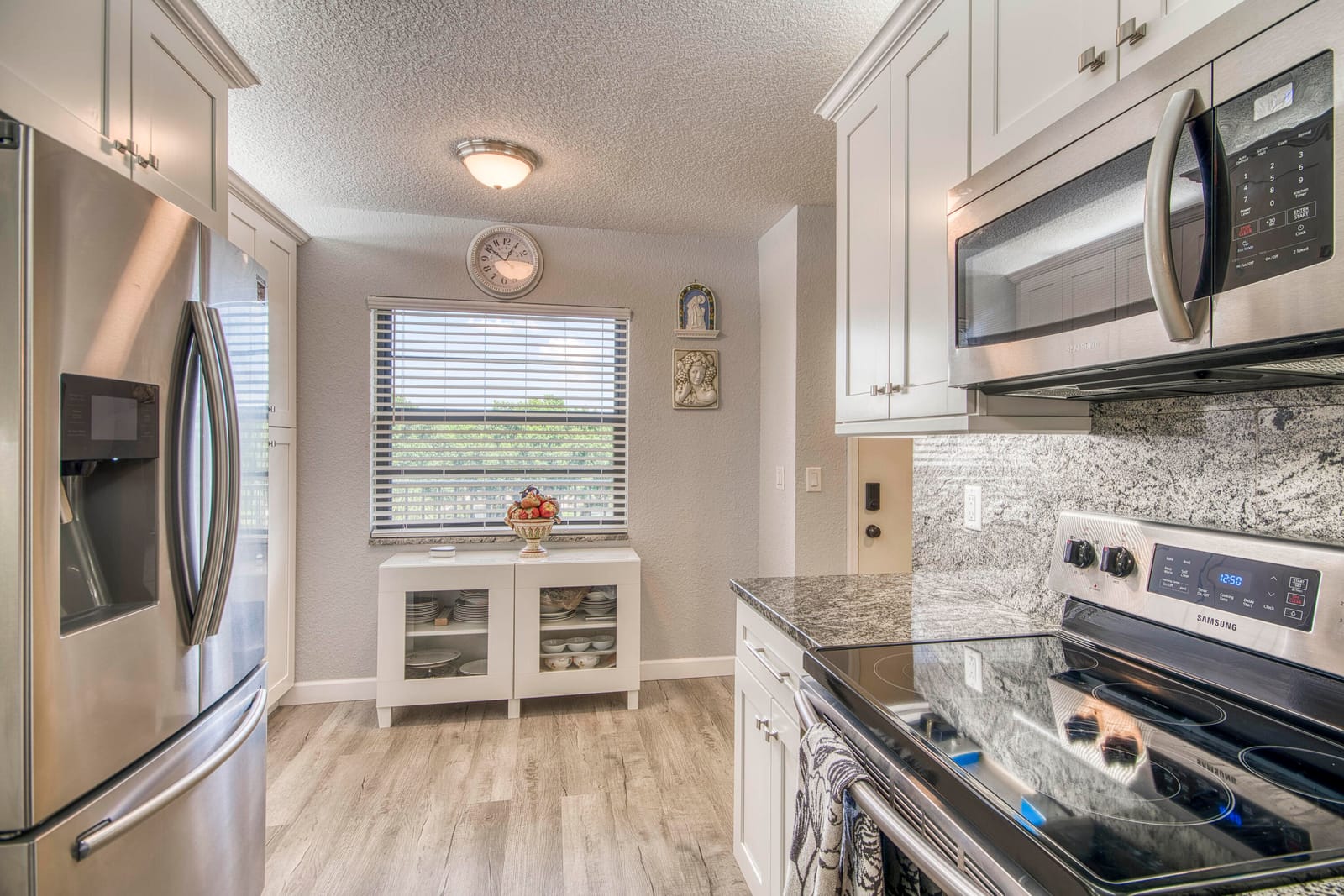 9170 SW 14th Street 4508 — photo 6