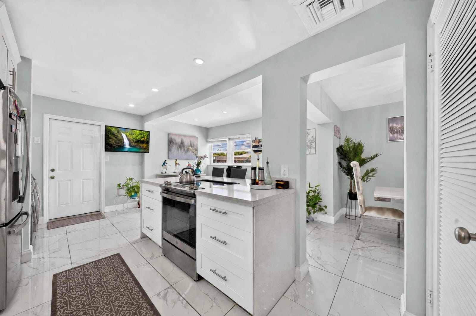 7961 N NORMANDY Street, Miramar, FL 33023 photo 14