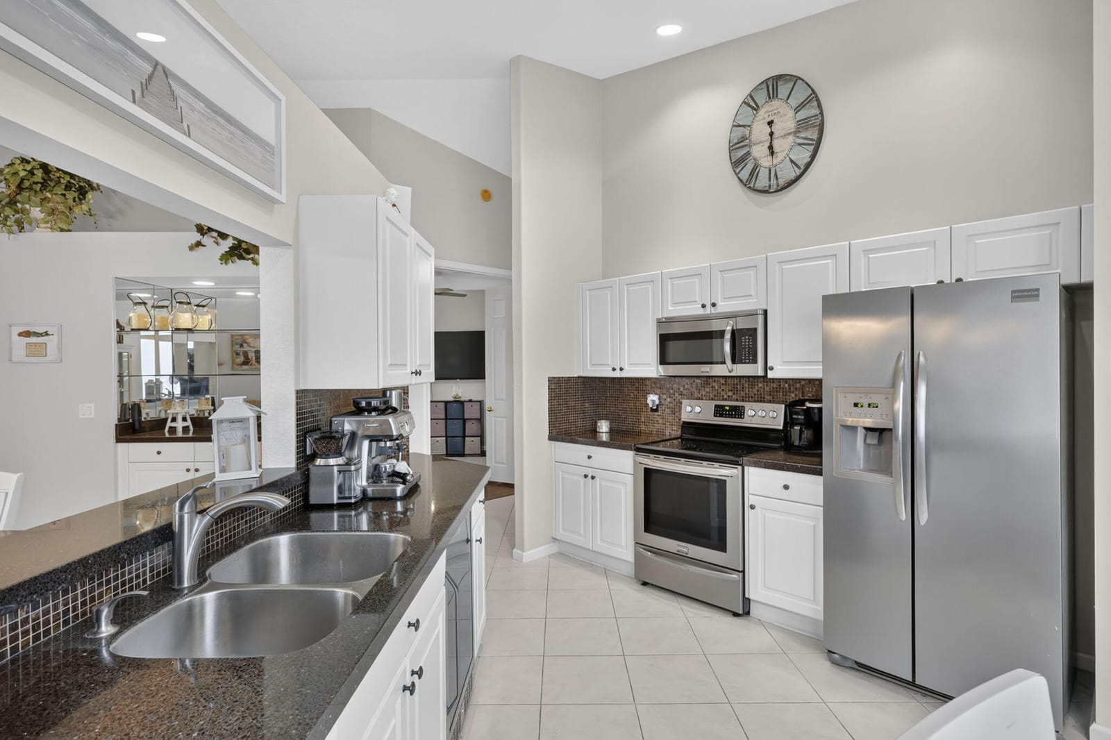 9106 BAY POINT Circle — photo 11