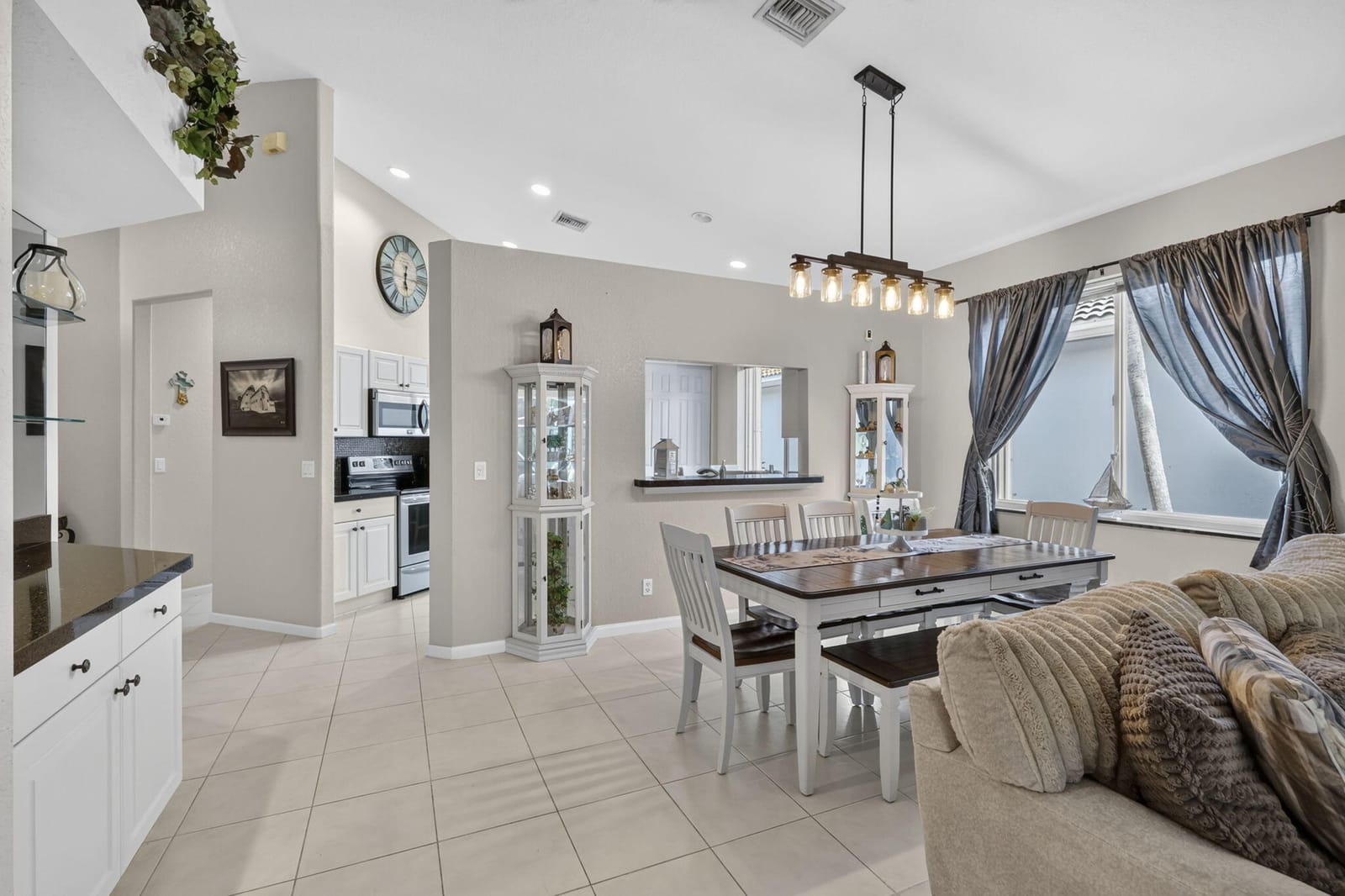 9106 BAY POINT Circle, West Palm Beach, FL 33411 photo 15