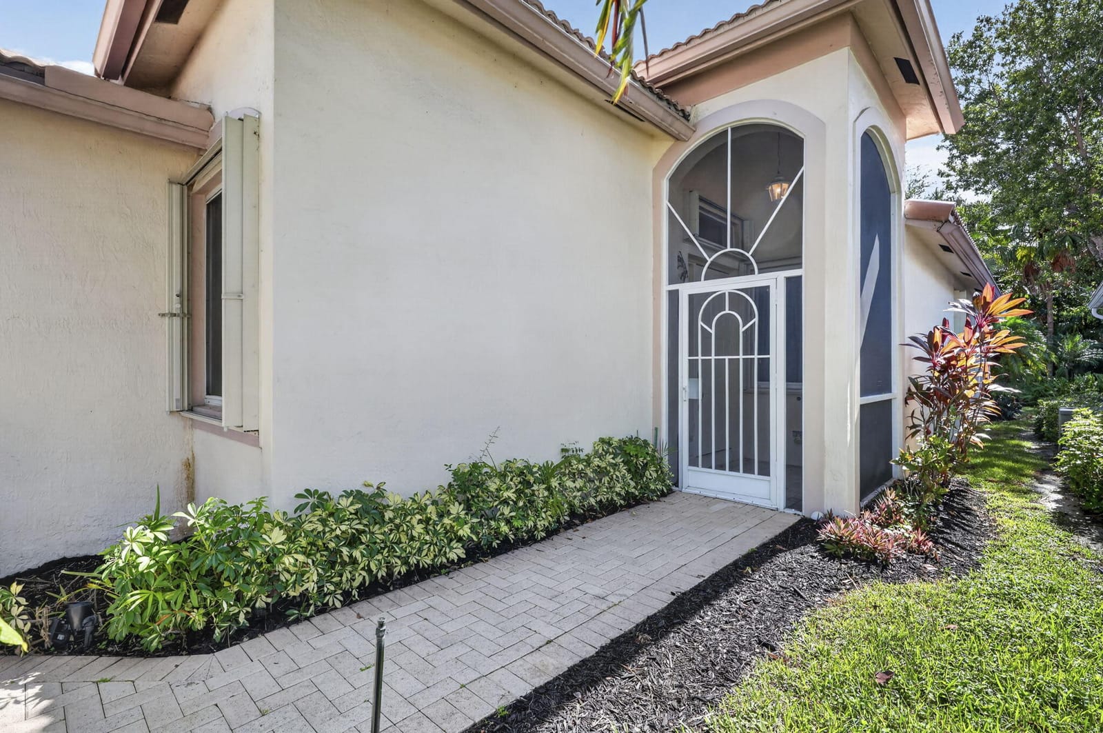9106 BAY POINT Circle — photo 3