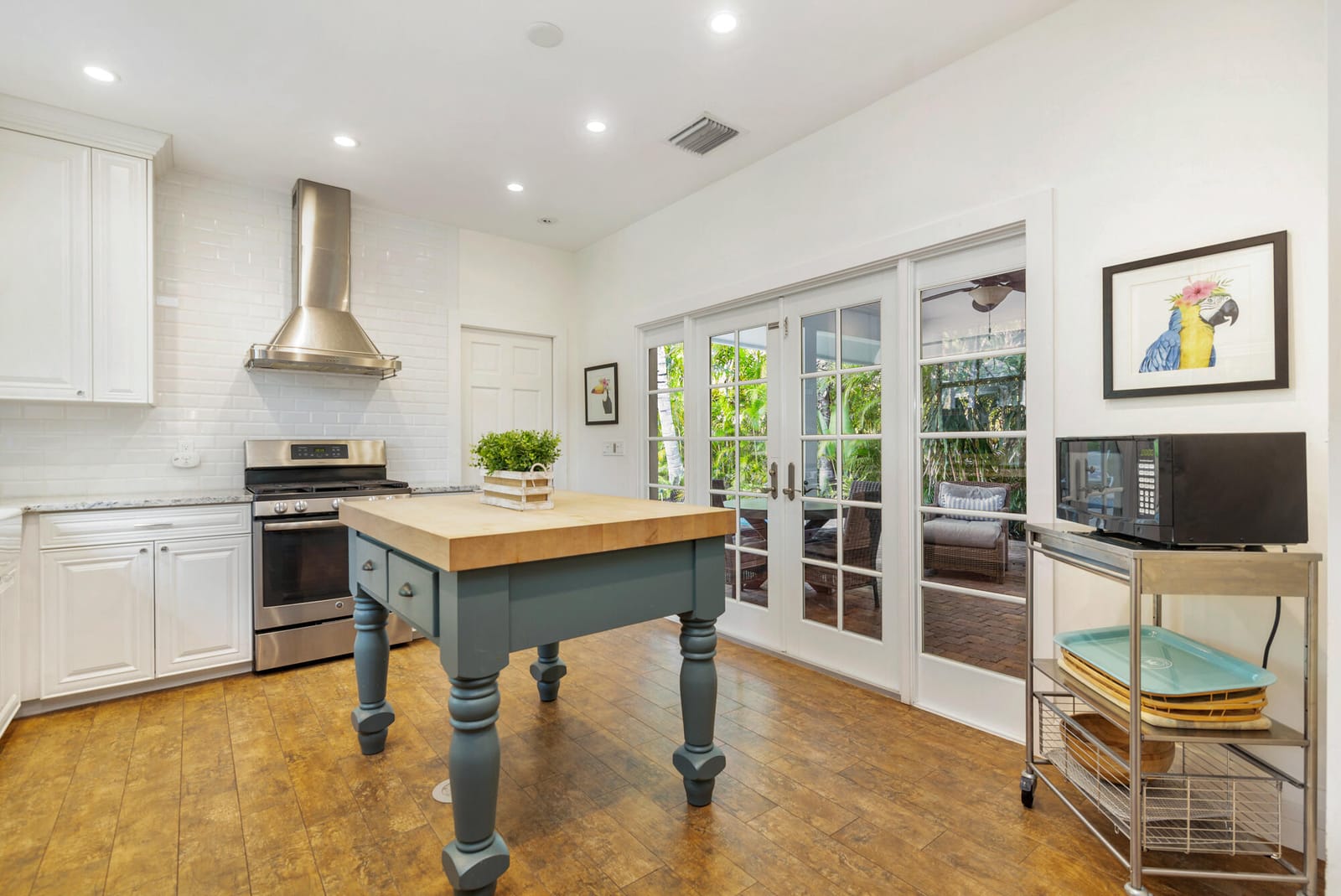 609 PALM Street — photo 11