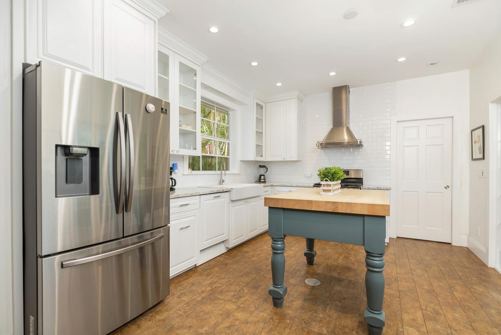 609 PALM Street — photo 10