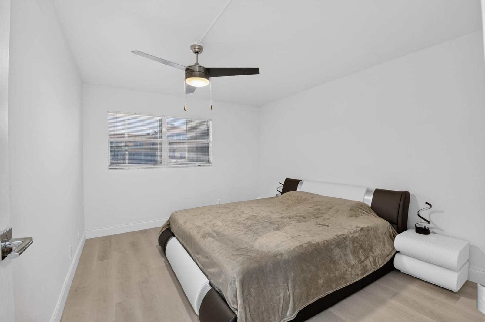 352 Brittany H, Delray Beach, FL 33446 photo 12